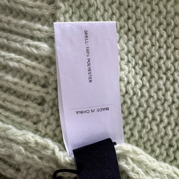 Cider Knit V-neck Button Flower Cardigan NWT, Size M - Picture 15 of 17